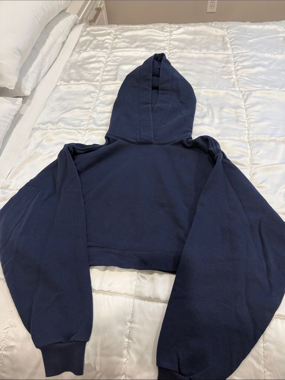 ALO Yoga Navy Cropped Hoodie Sweatshirt